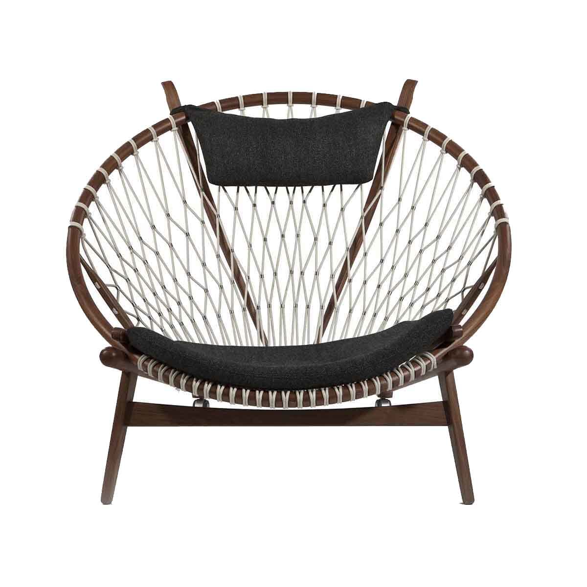 PP 130 Hoop Lounge Chair